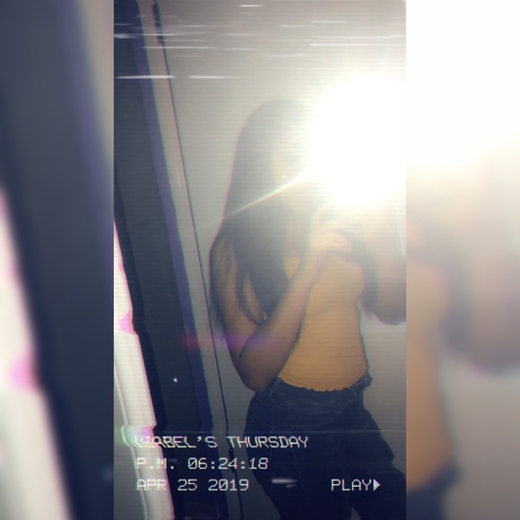 Meet your Posher, Isabel - Picture 1 of 1